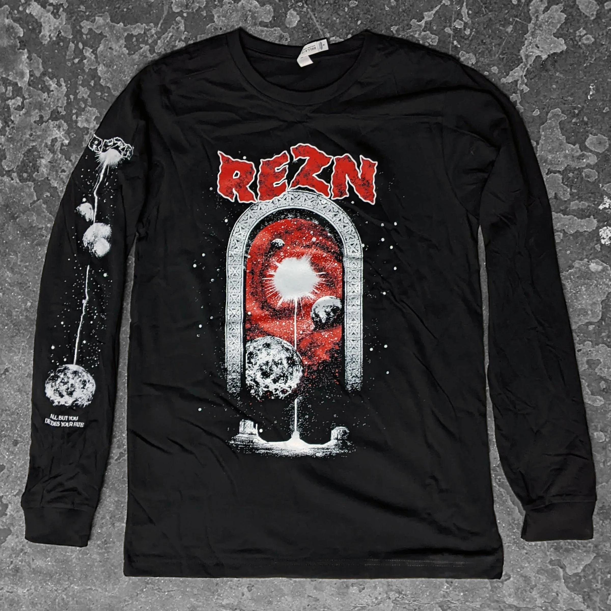 Portal Longsleeve — REZN